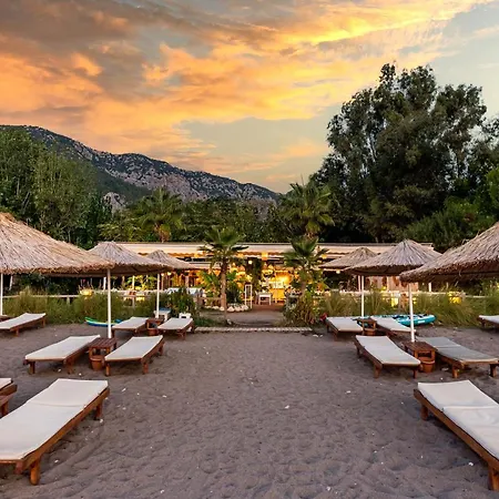 Lukka 4* Çıralı