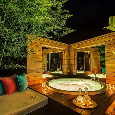 Aldeamento Turístico Lukka